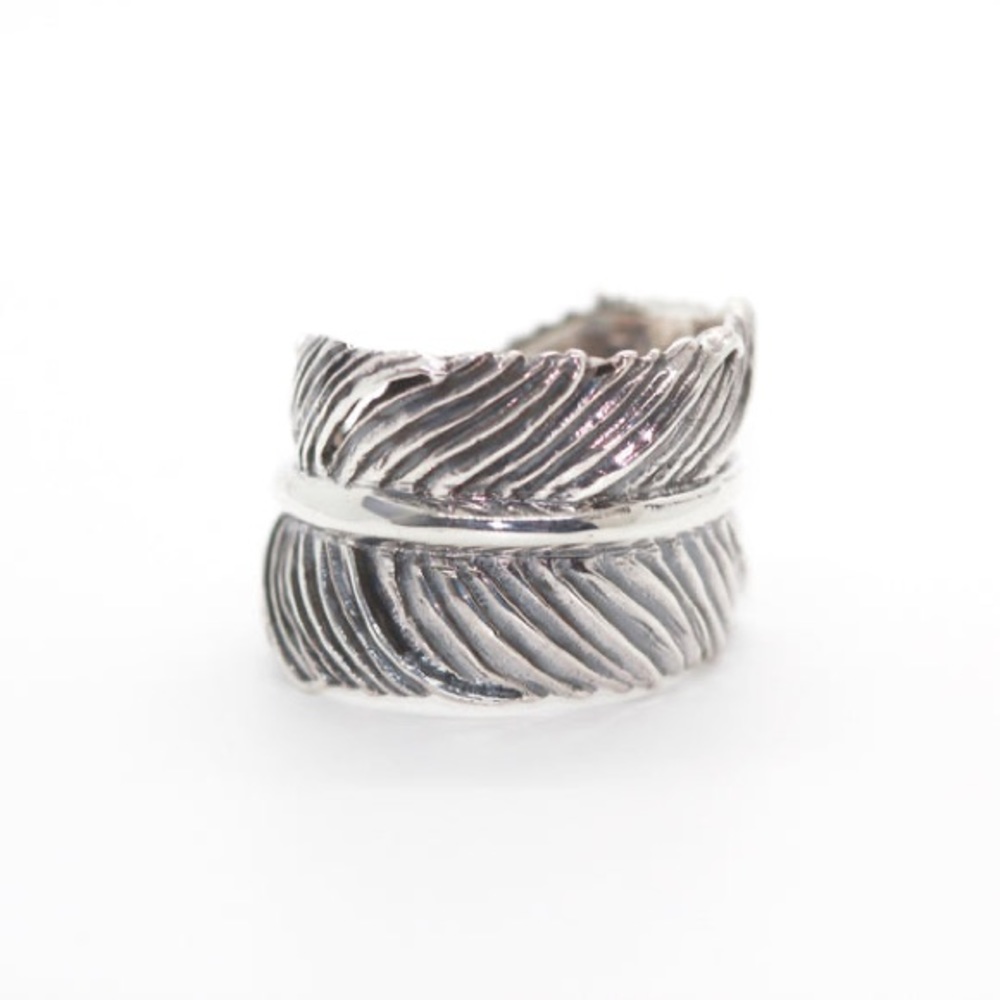 Anthropologie Silver Leaf Ring NWOT